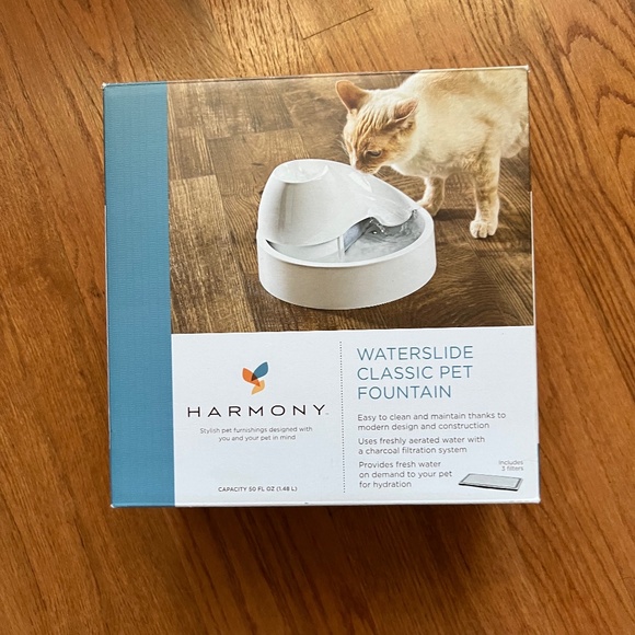 Harmony waterside classic pet fountain - Picture 1 of 3